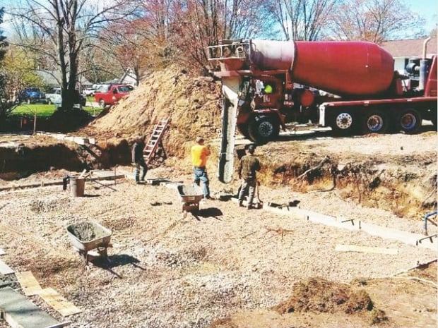 pouring footings